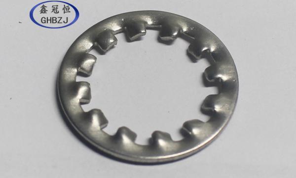 内齒墊圈